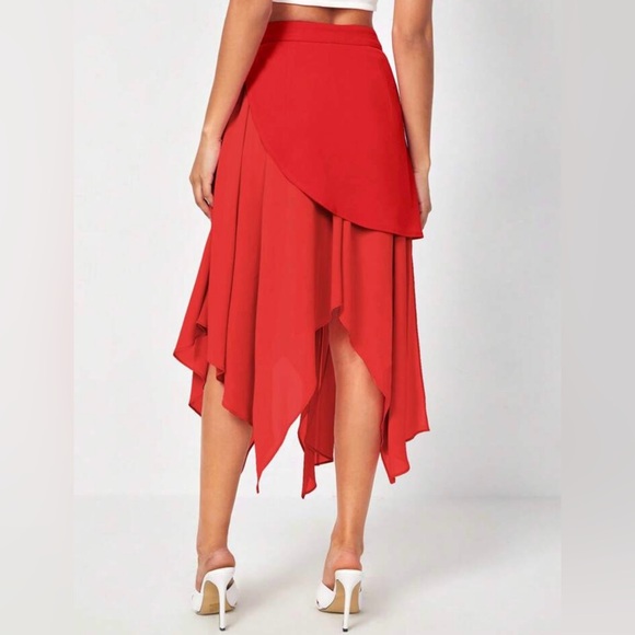 Red High Waist Asymmetrical Hem Skirt - Picture 3 of 5